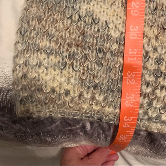 SOLITAIRE long sleeveless cardigan S in beautiful neutrals top hook closure - Picture 14 of 14